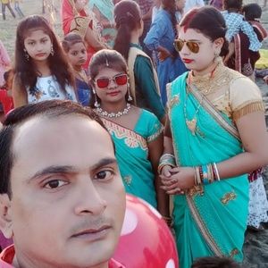 Meet your Posher, Nilo